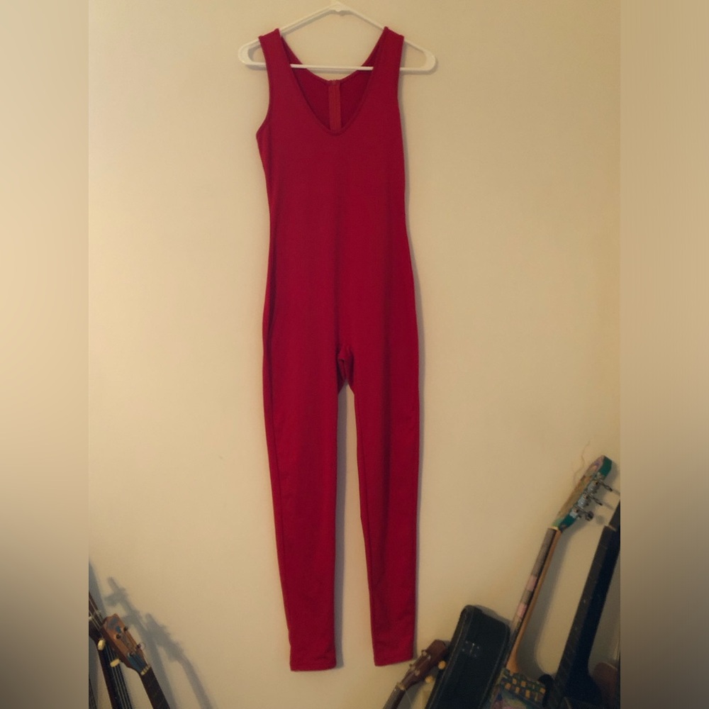 Women’s Body Suit Sleeveless Jumpsuit. Vneck. Stretchy. Size M. Worn 1x